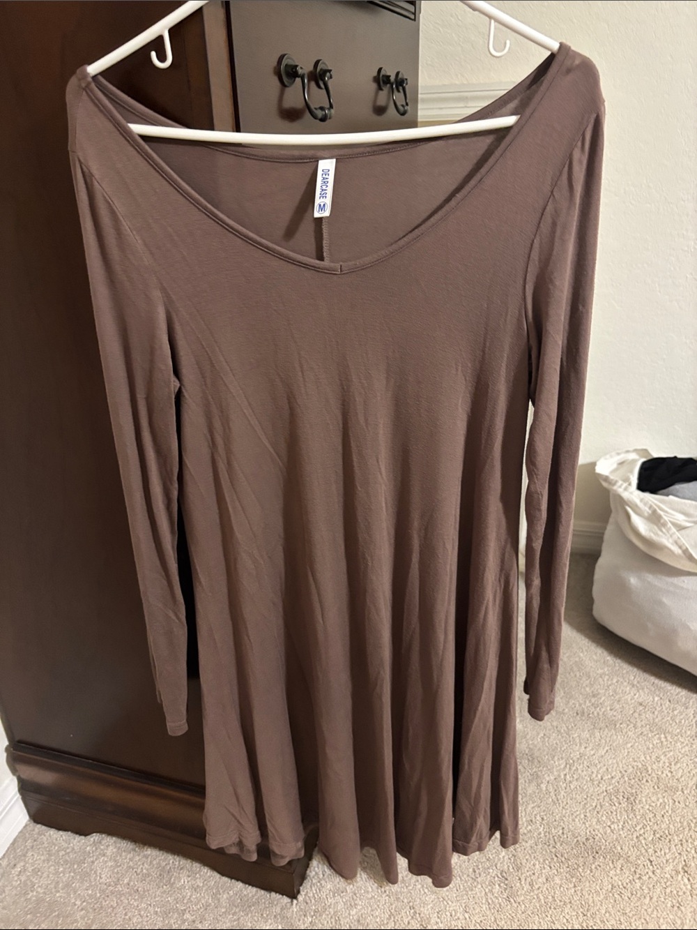Women's Long Sleeve Scoop Neck Swing Dress - Brown